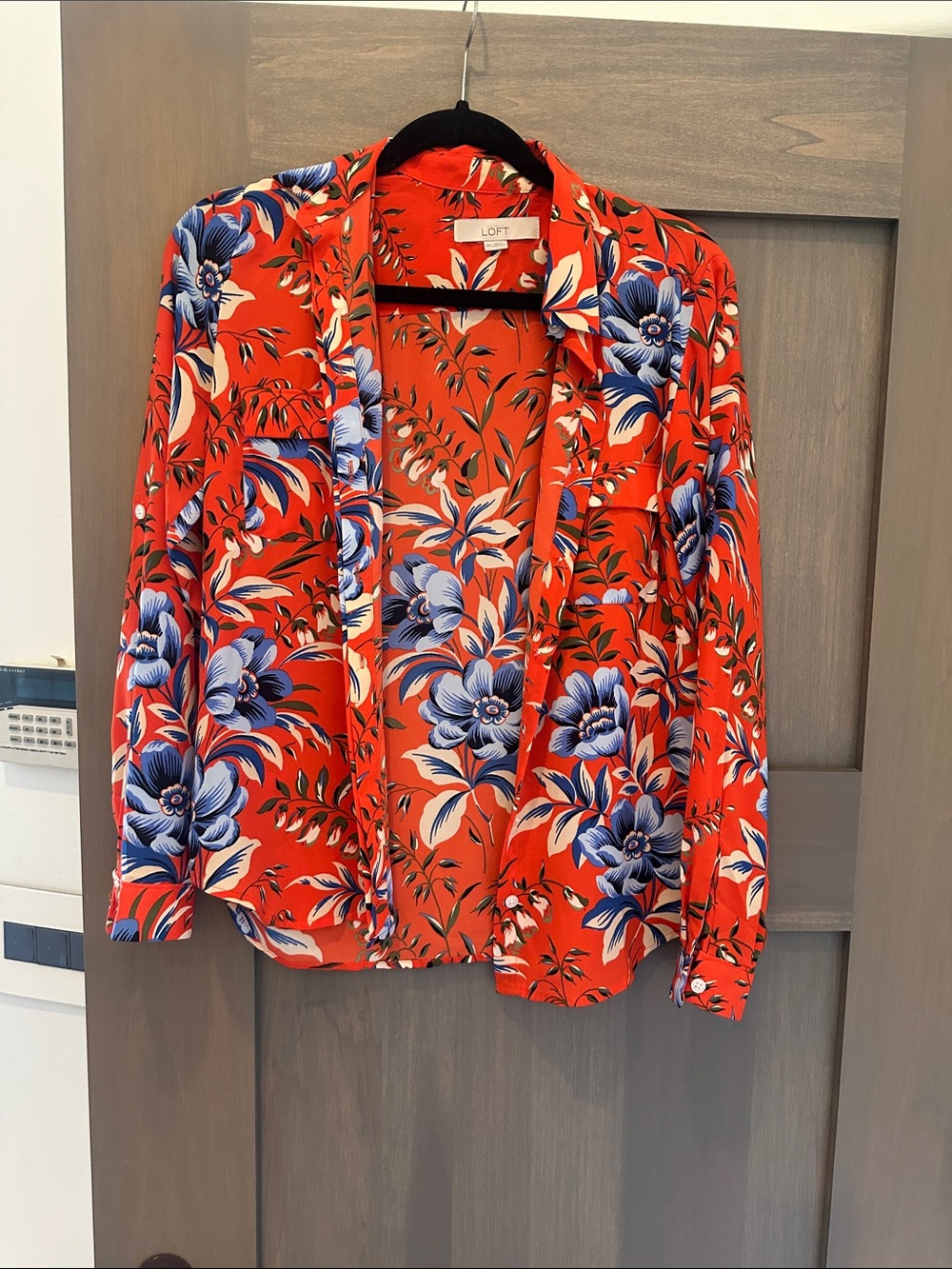 LOFT Red Floral Button-Front Shirt with Blue Accents